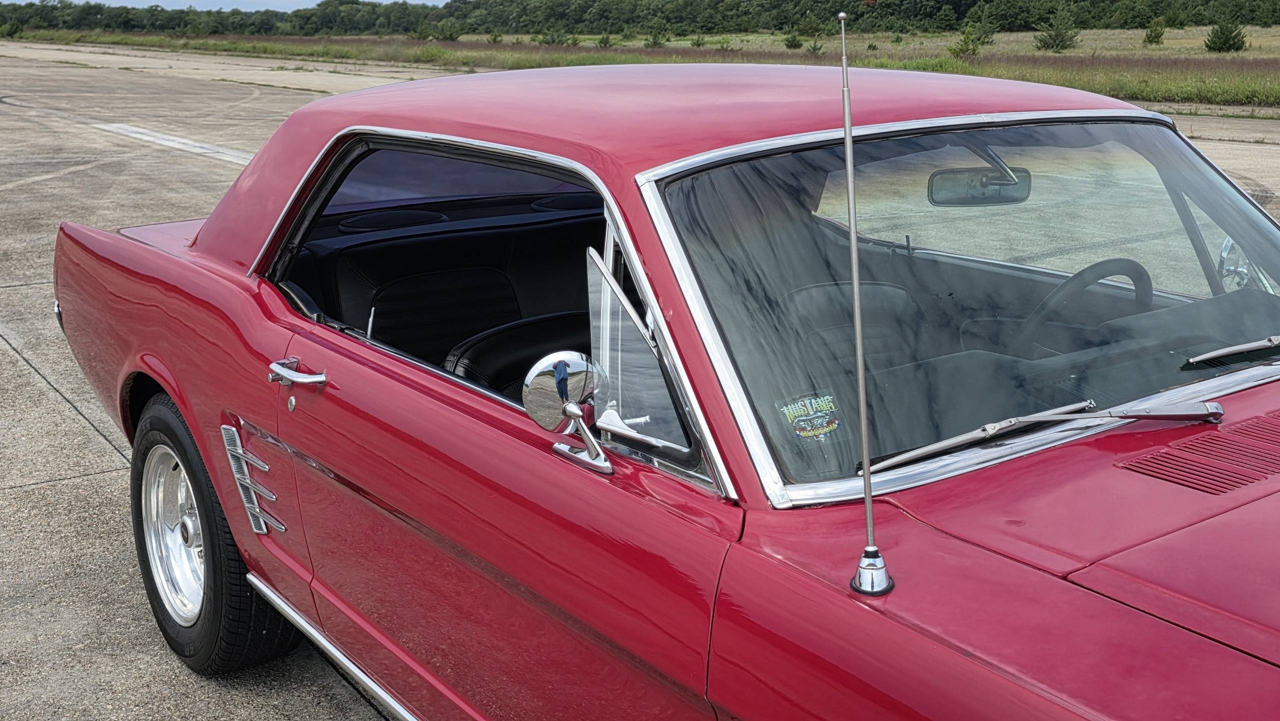 1966 Ford Mustang 37