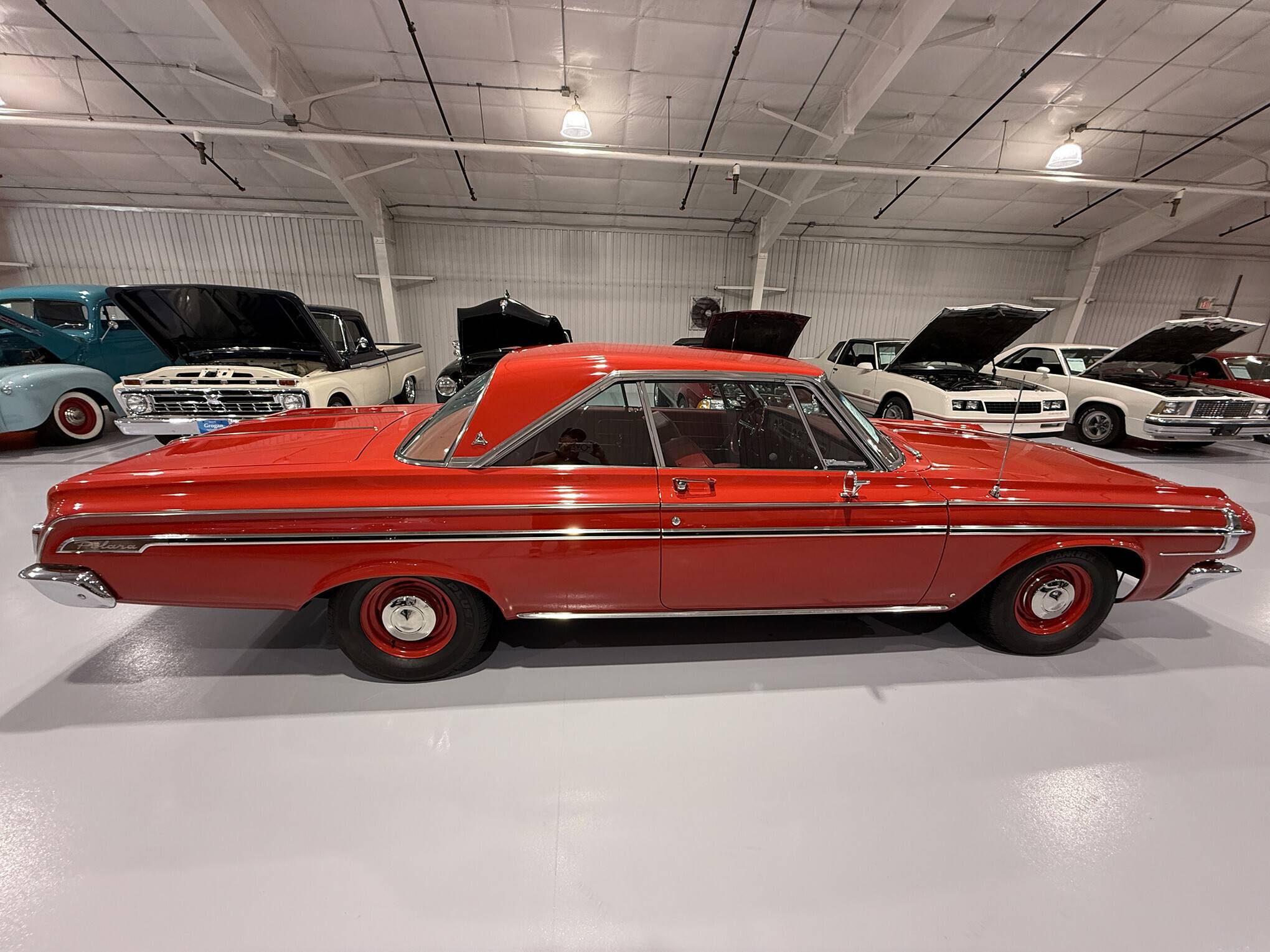 1964 Dodge Polara 11