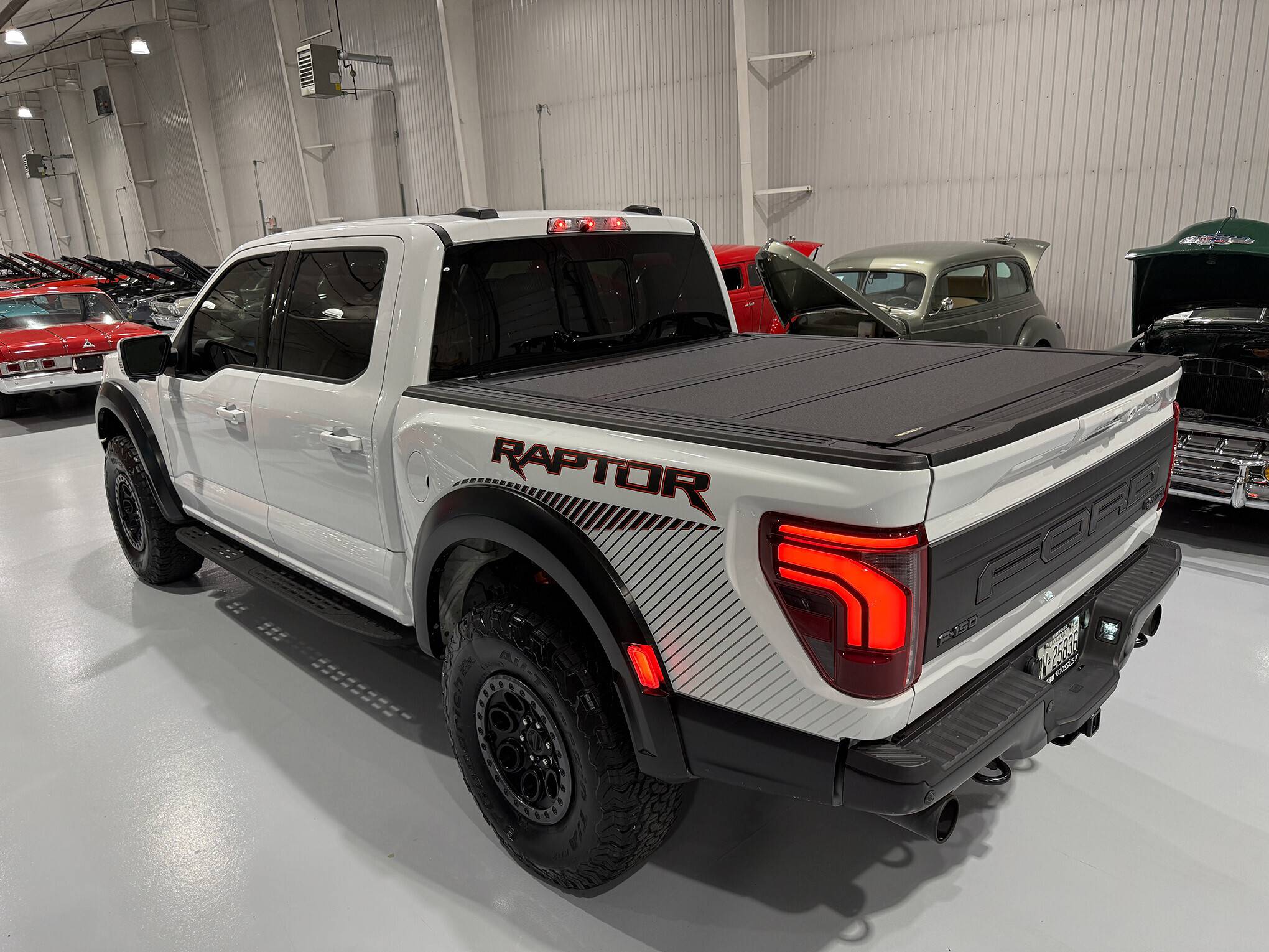 2025 Ford F-150 Raptor 7
