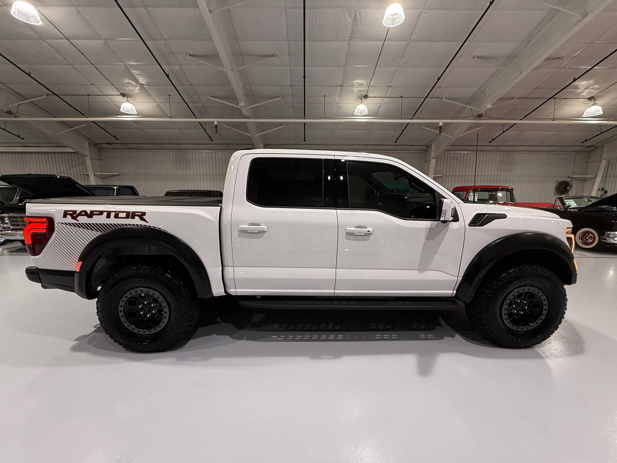 2025 Ford F-150 Raptor 11