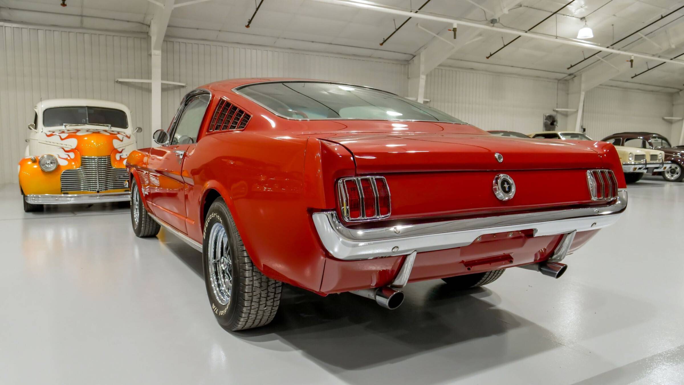 1965 Ford Mustang 2+2 Fastback 4