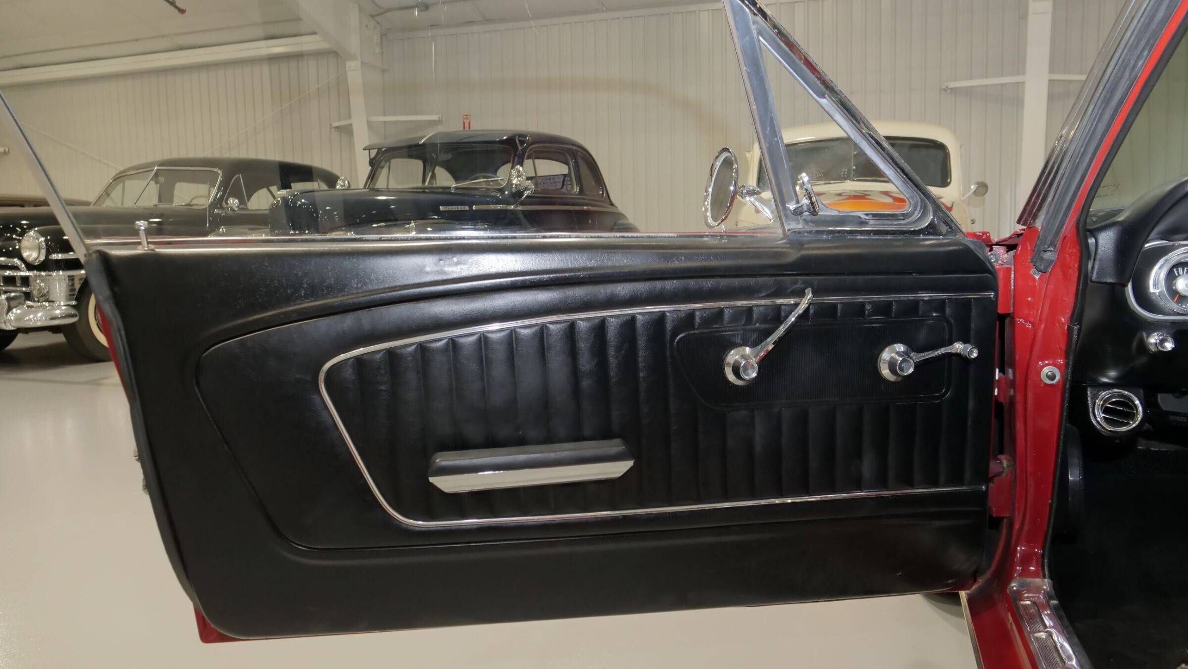 1965 Ford Mustang 2+2 Fastback 14