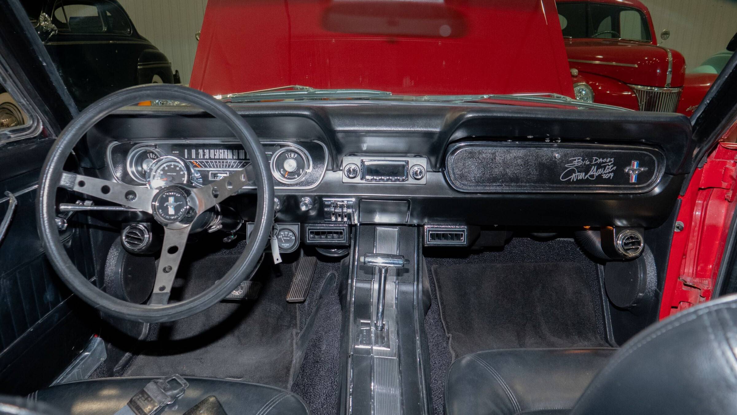 1965 Ford Mustang 2+2 Fastback 18