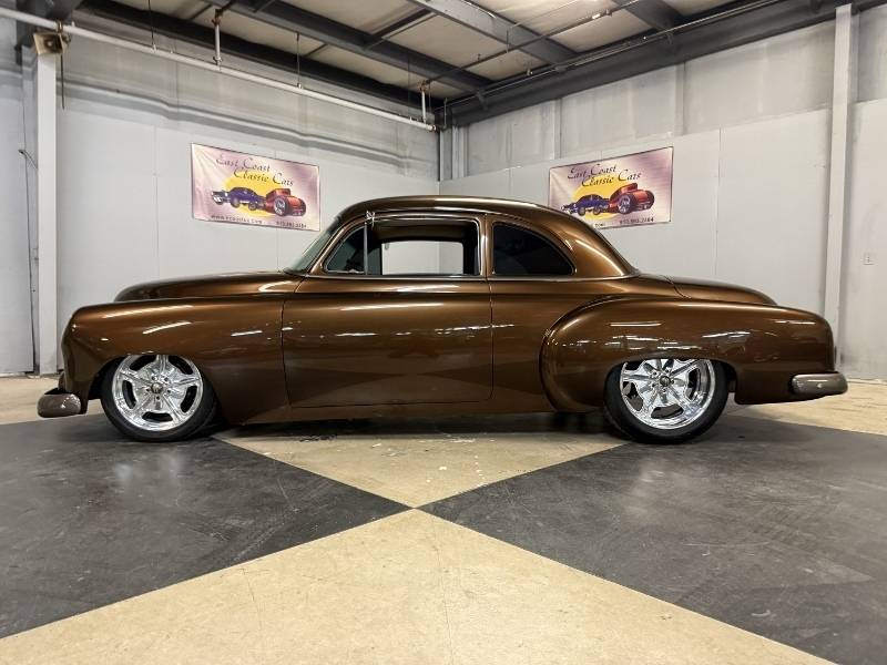 1951 Chevrolet Business Coupe 2