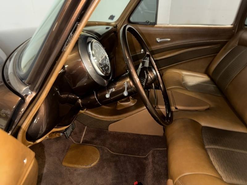 1951 Chevrolet Business Coupe 27