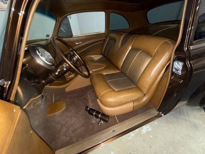 1951 Chevrolet Business Coupe 33
