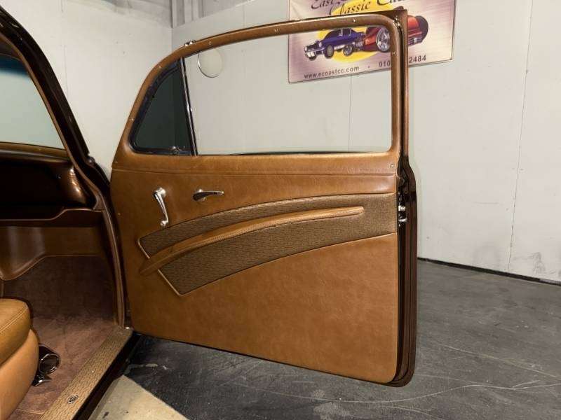 1951 Chevrolet Business Coupe 77