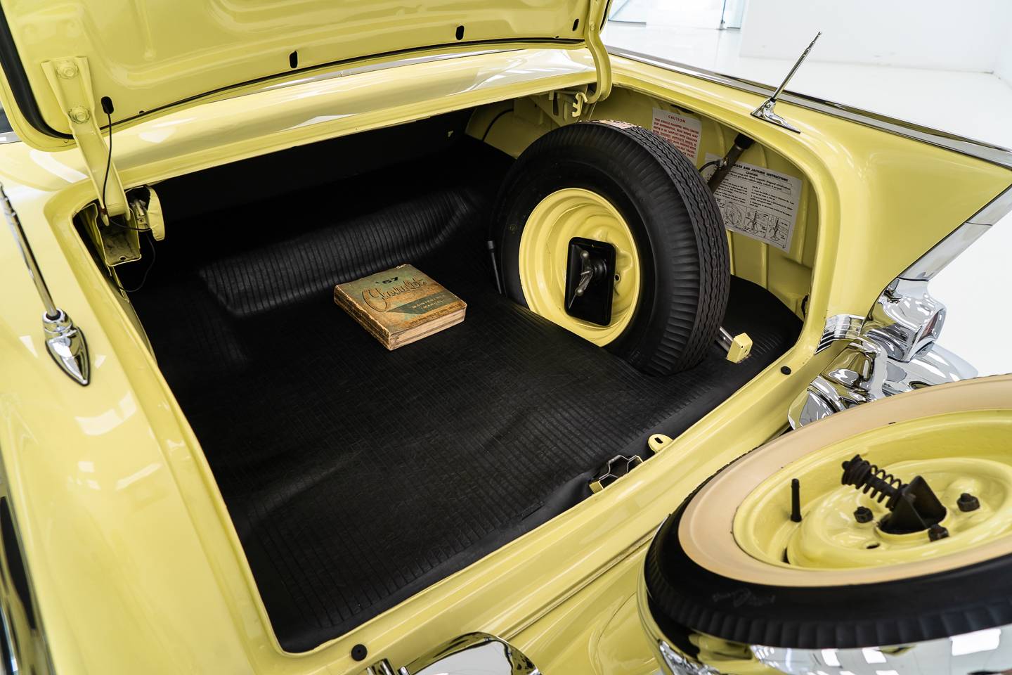 1957 Chevrolet Bel Air 153