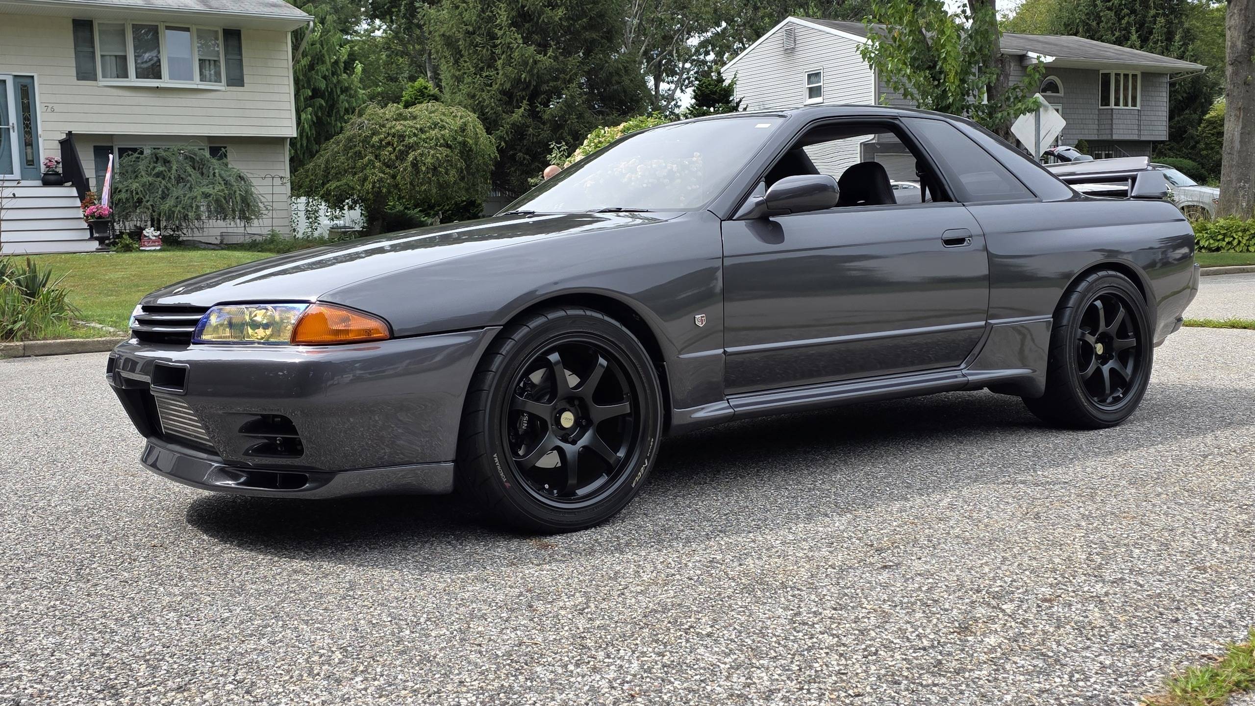 1990 Nissan Skyline 9