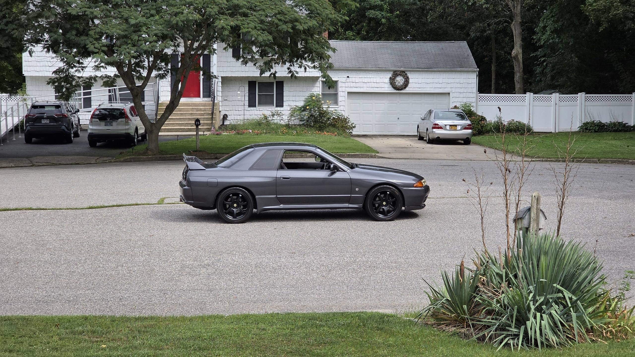 1990 Nissan Skyline 14
