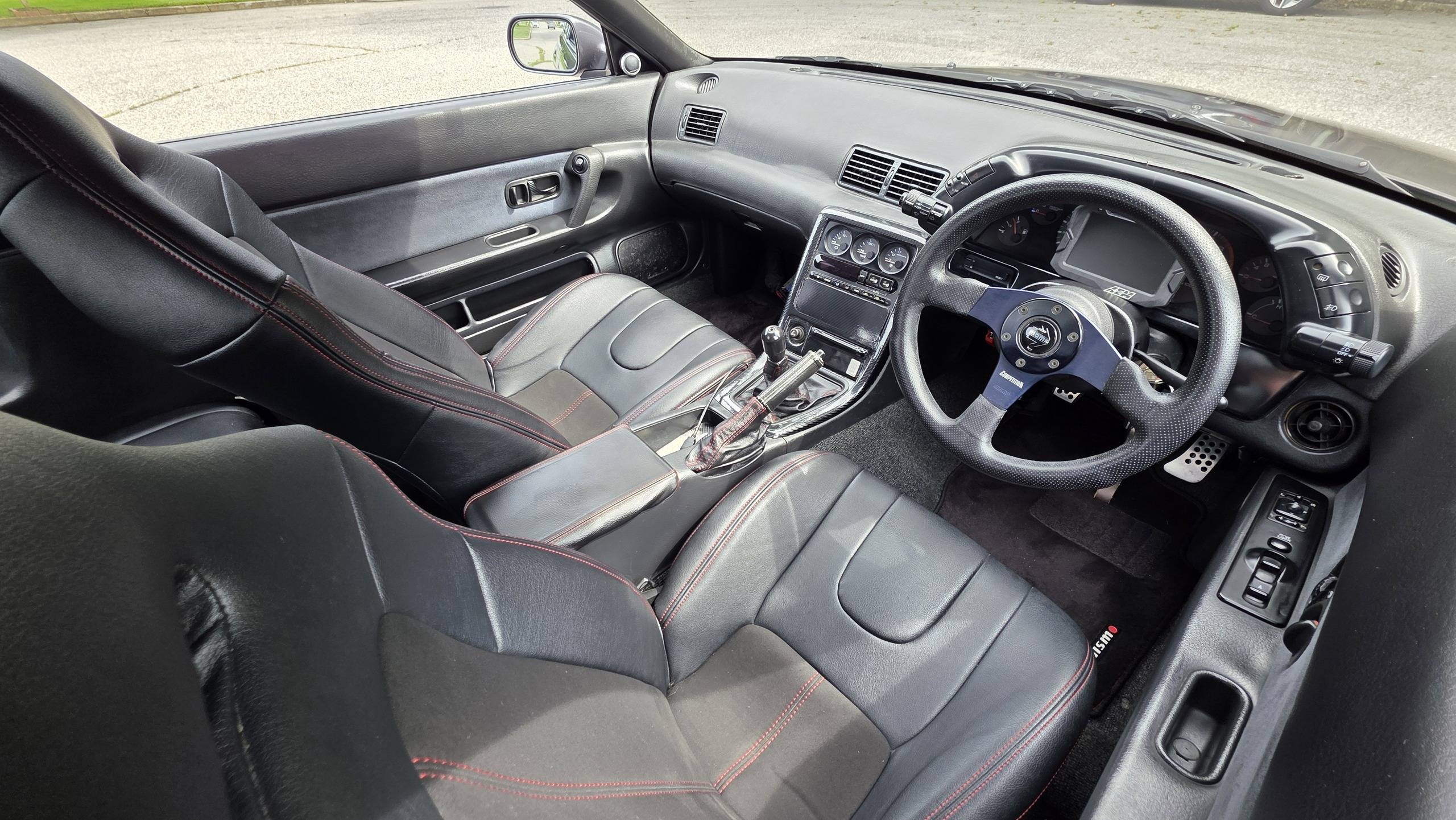 1990 Nissan Skyline 19