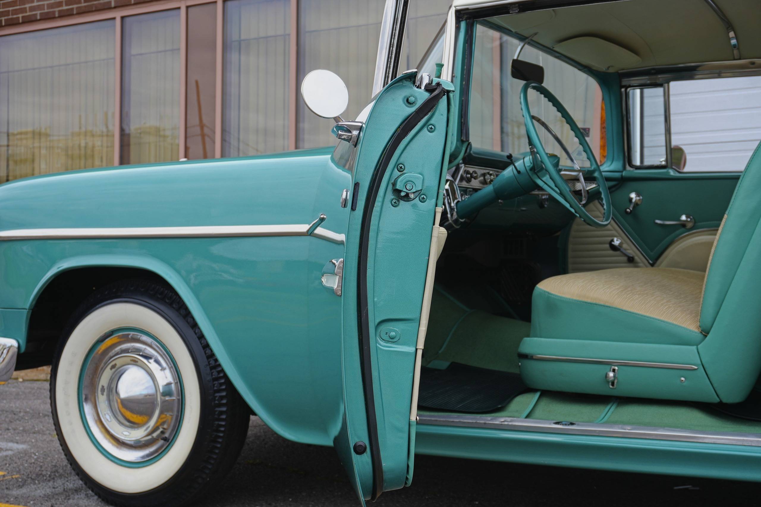 1955 Chevrolet Bel Air 33