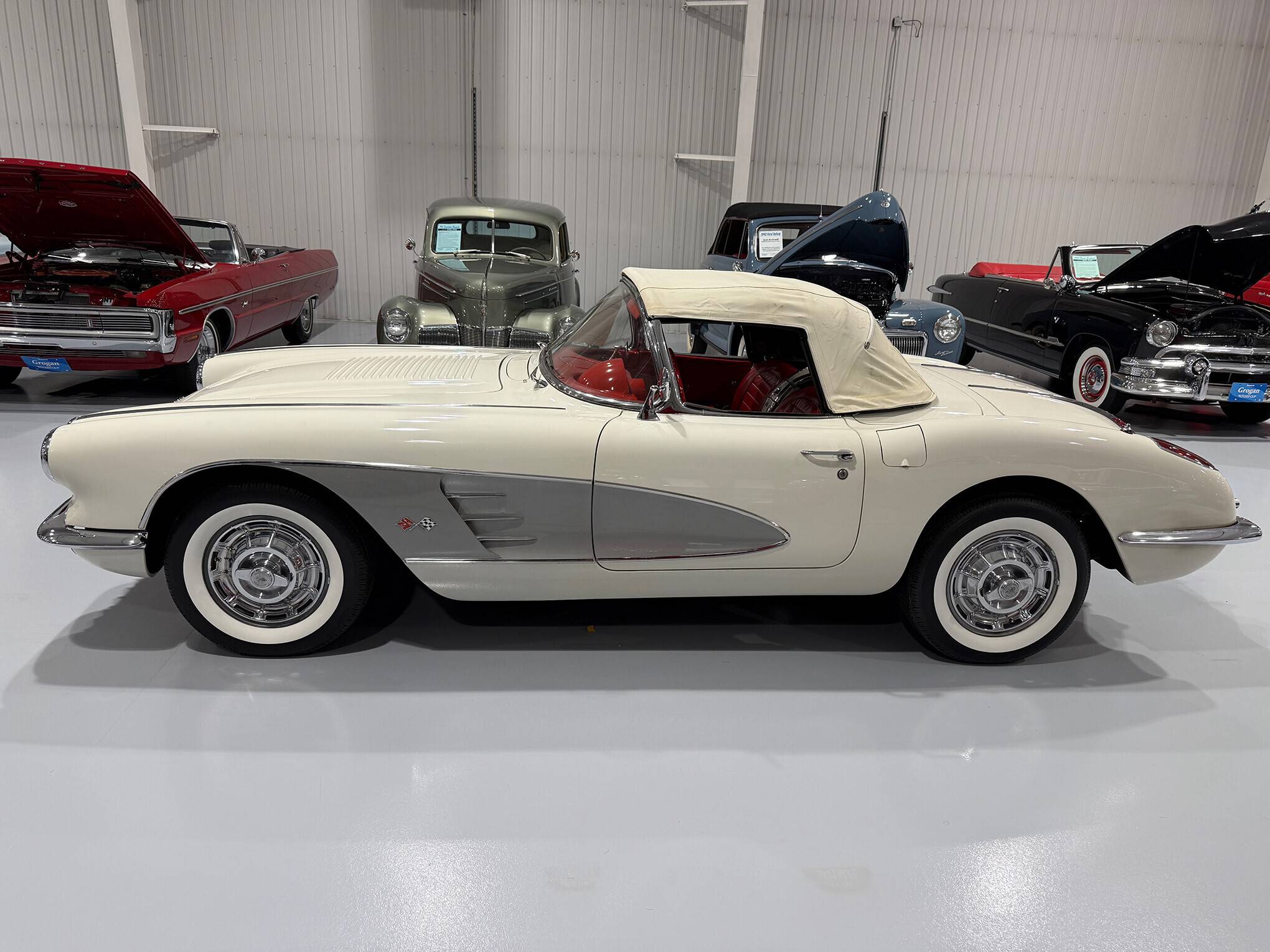 1958 Chevrolet Corvette C-1 14