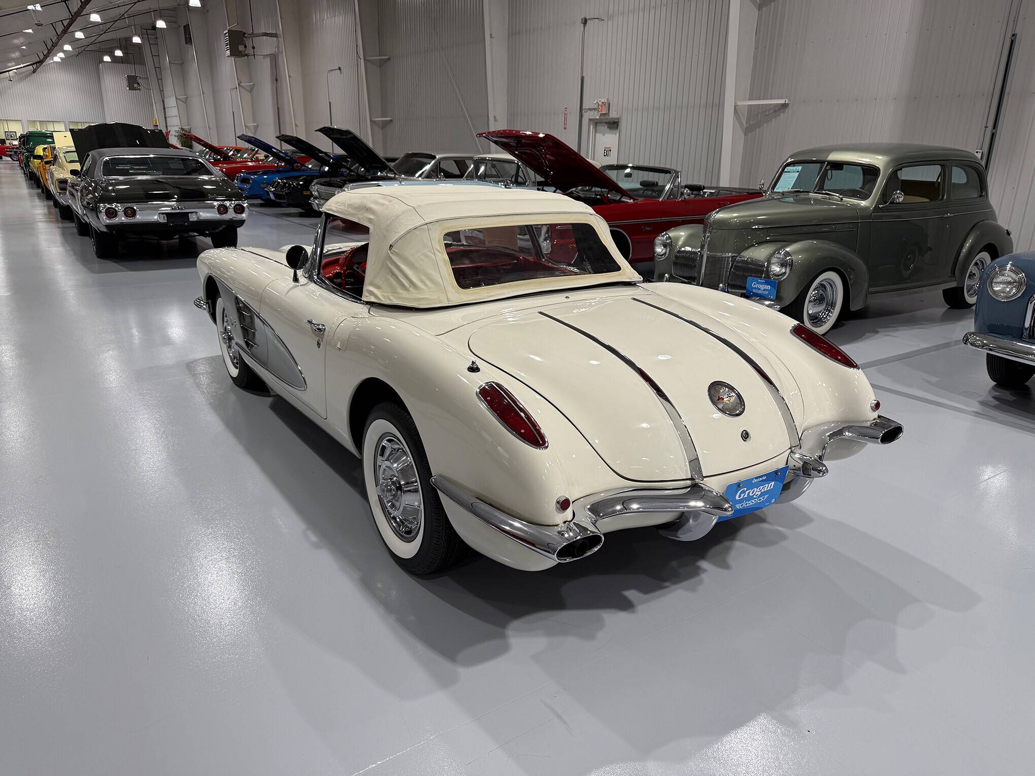 1958 Chevrolet Corvette C-1 15