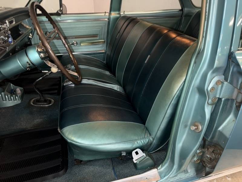 1966 Chevrolet Malibu Chevelle Station Wagon 12