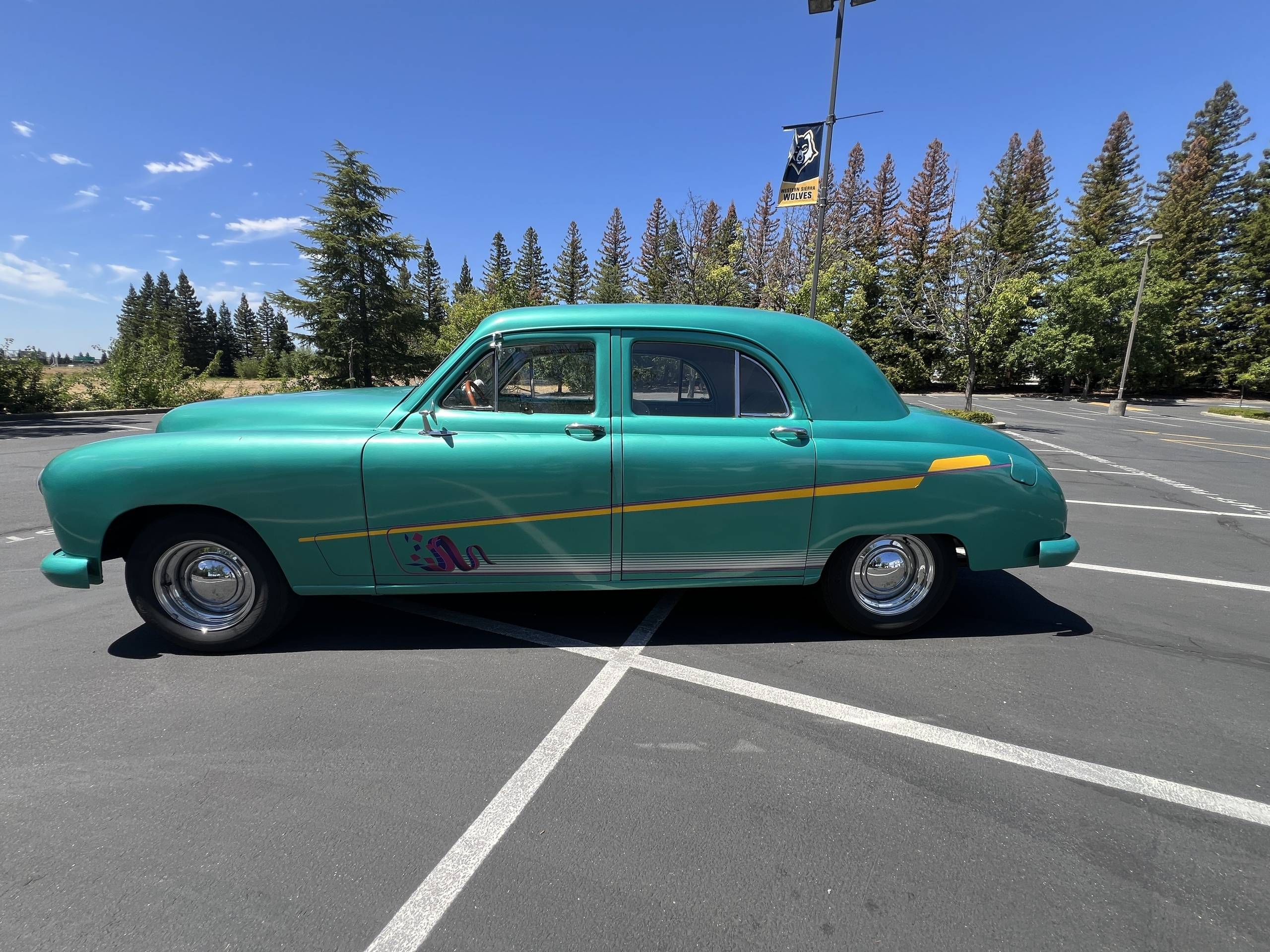 1948 Kaiser Special 18