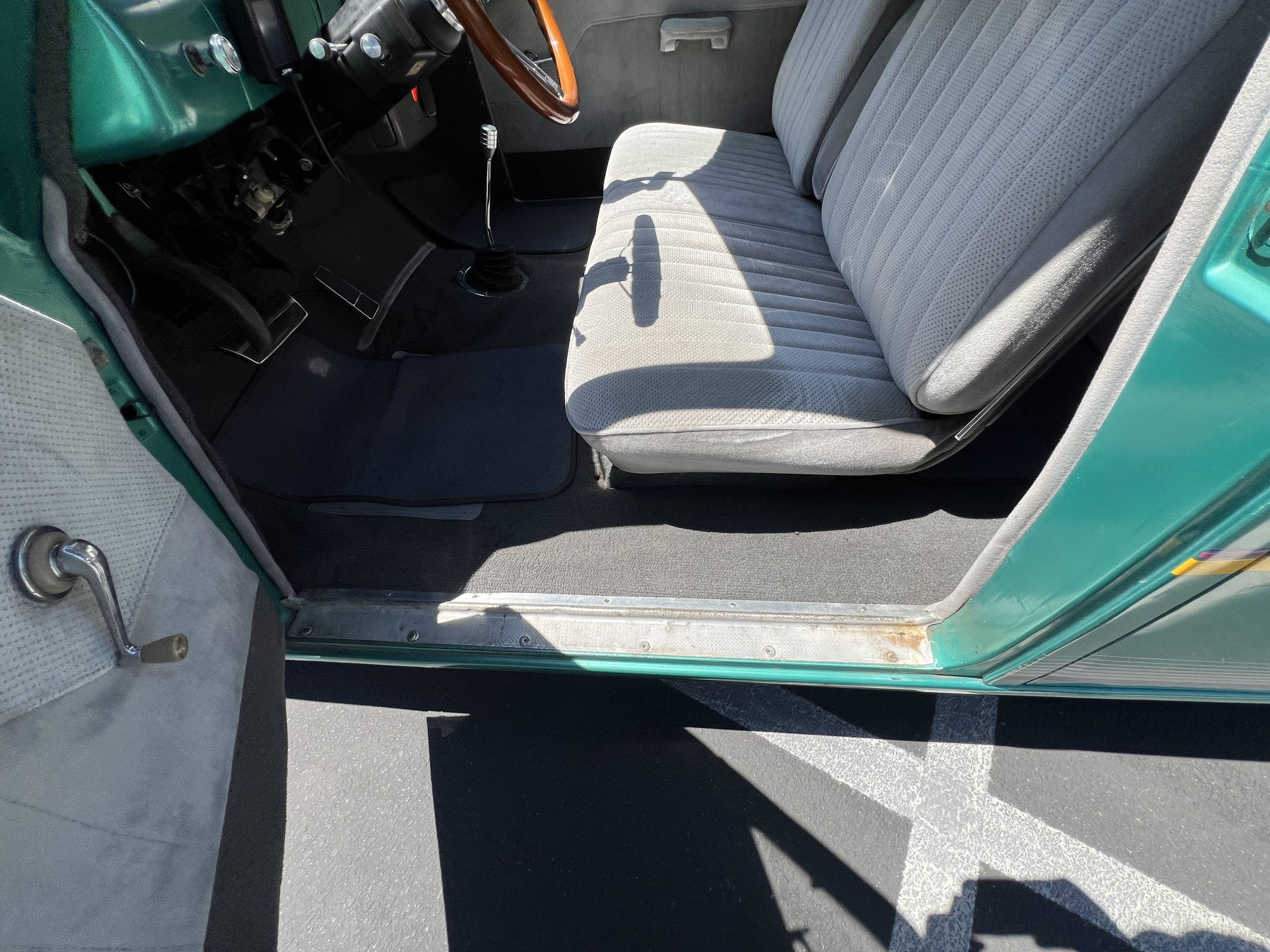 1948 Kaiser Special 25