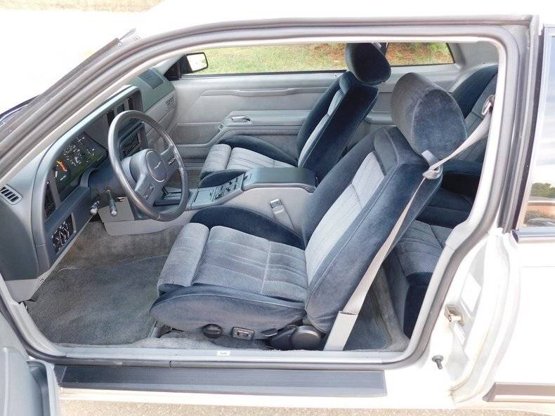 1988 Ford Thunderbird 79