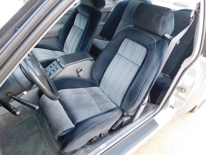 1988 Ford Thunderbird 81