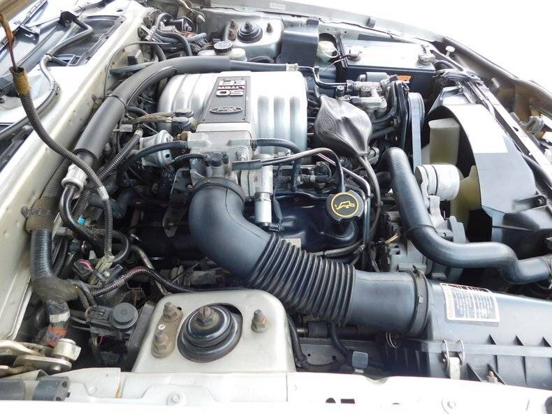 1988 Ford Thunderbird 165