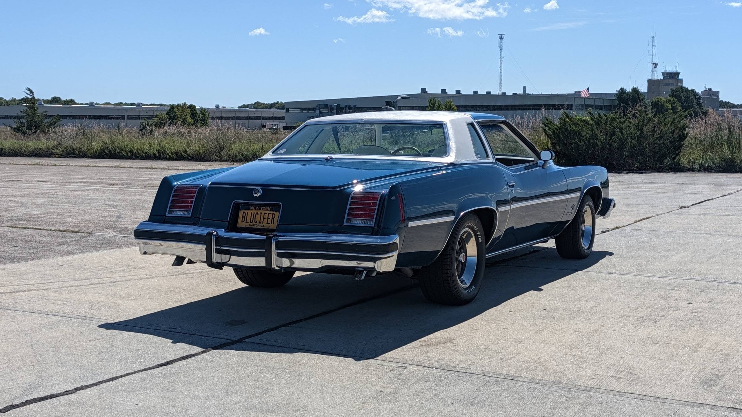 1976 Pontiac Gran Prix 7