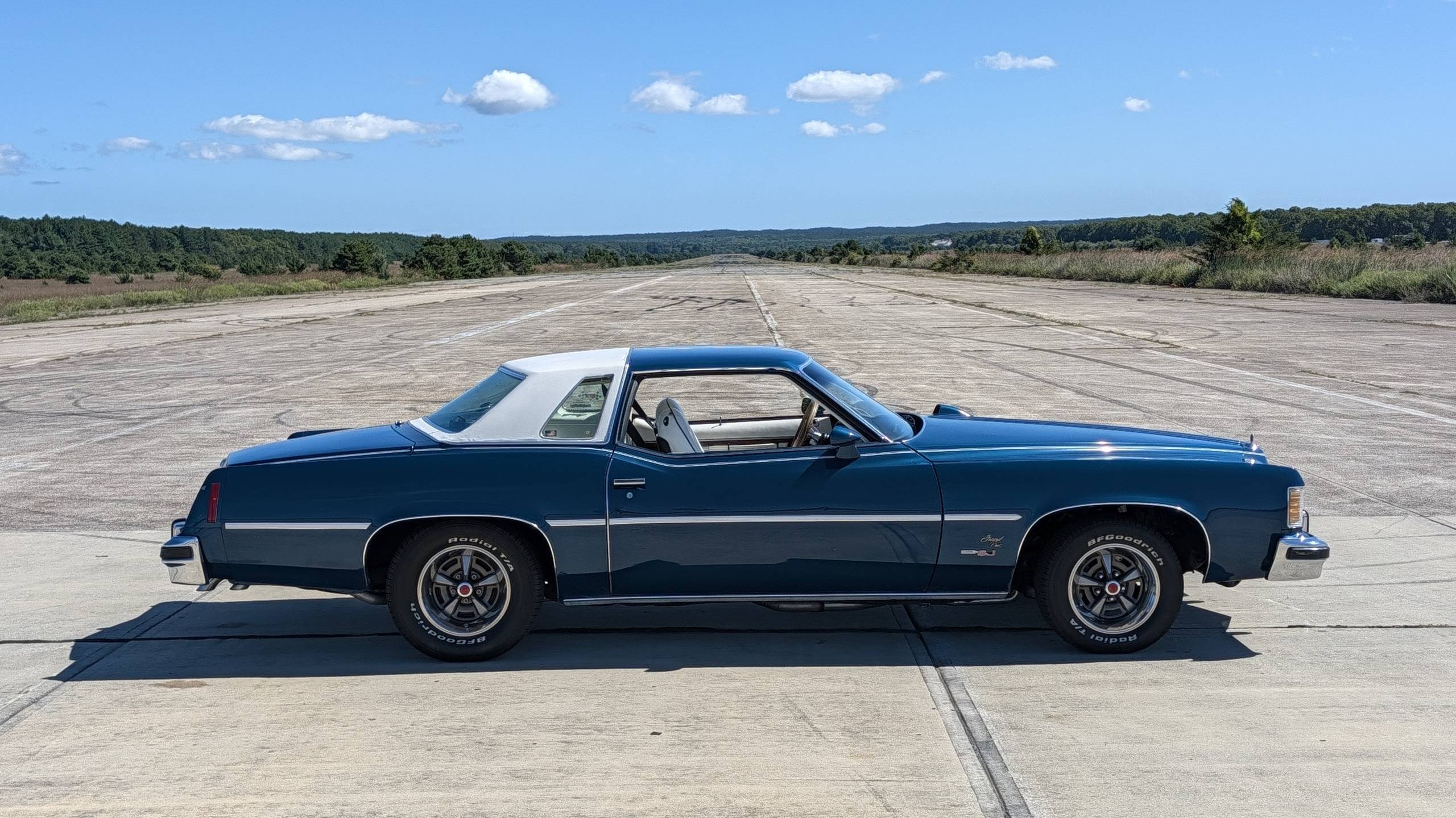 1976 Pontiac Gran Prix 10