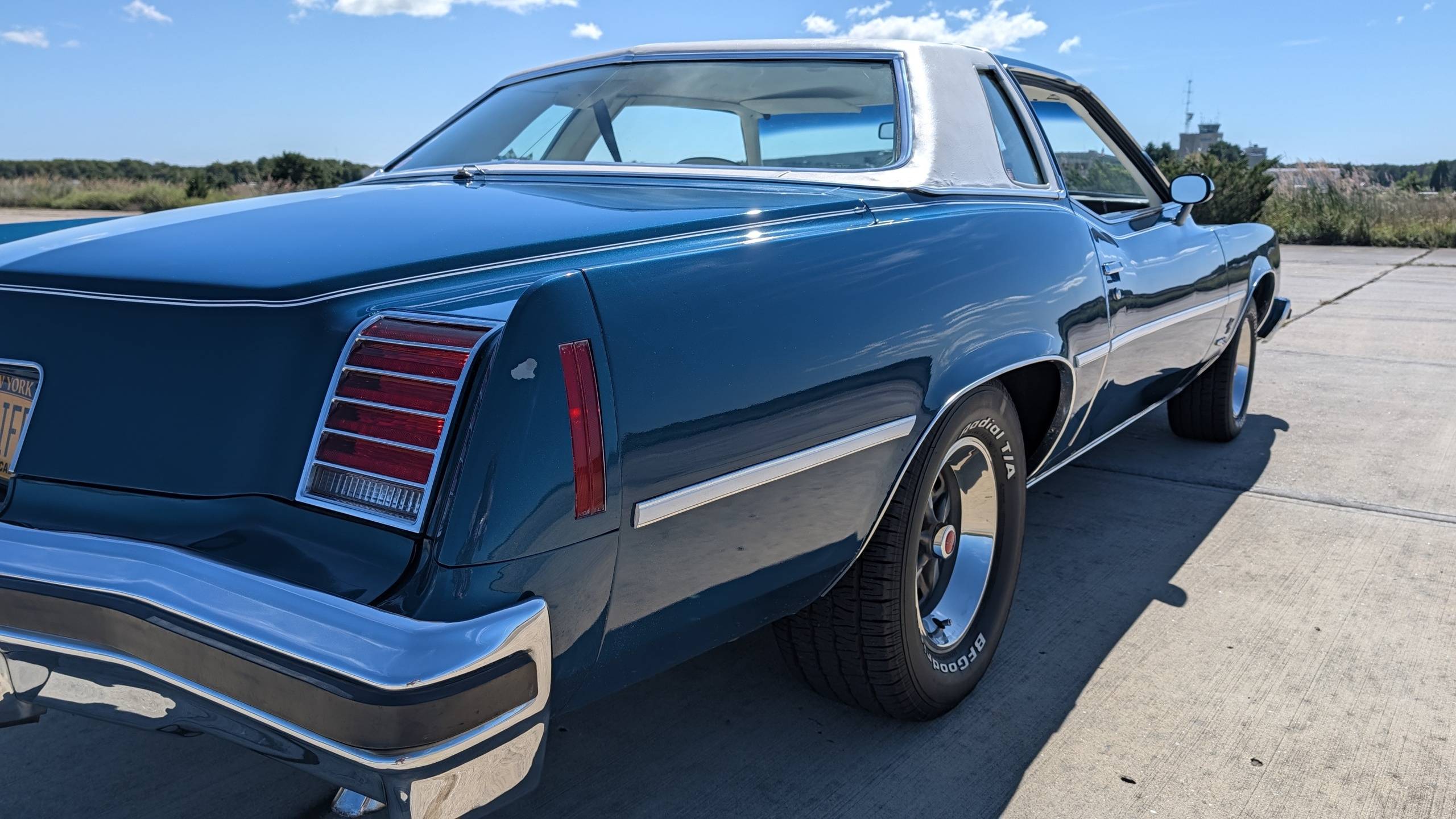 1976 Pontiac Gran Prix 20