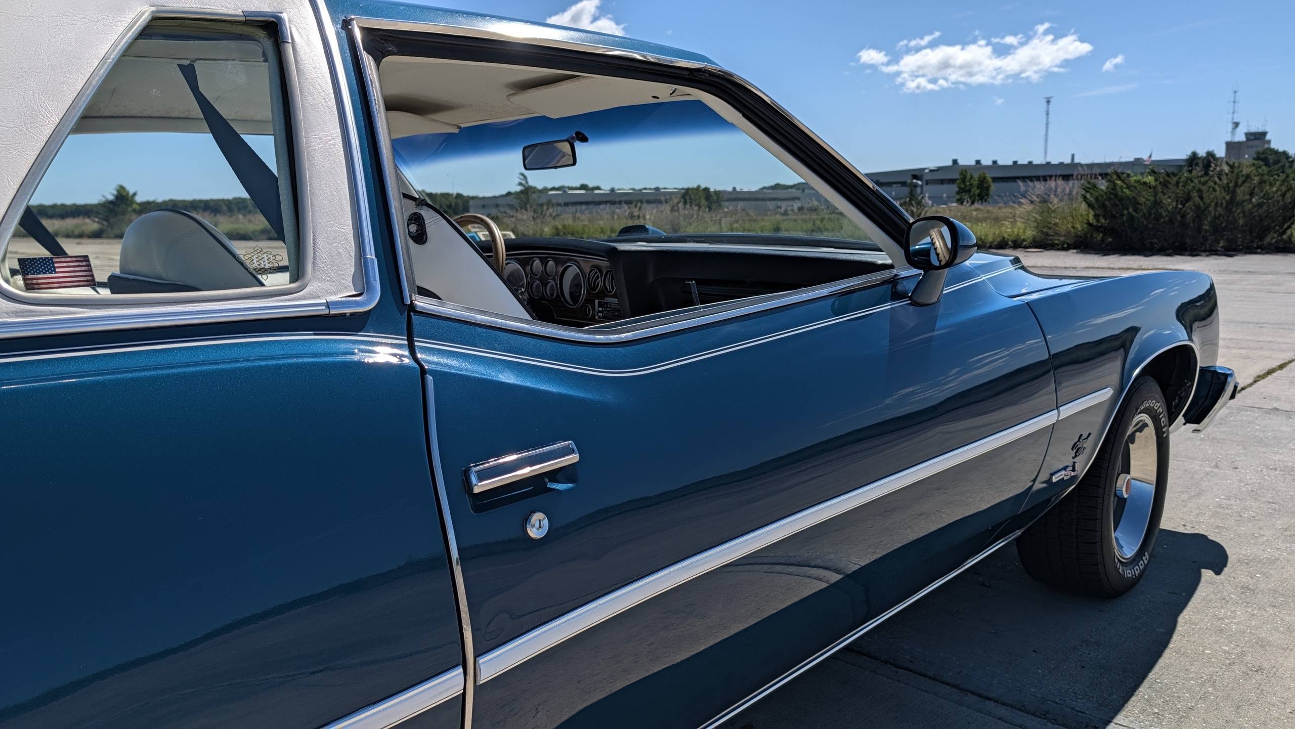 1976 Pontiac Gran Prix 21