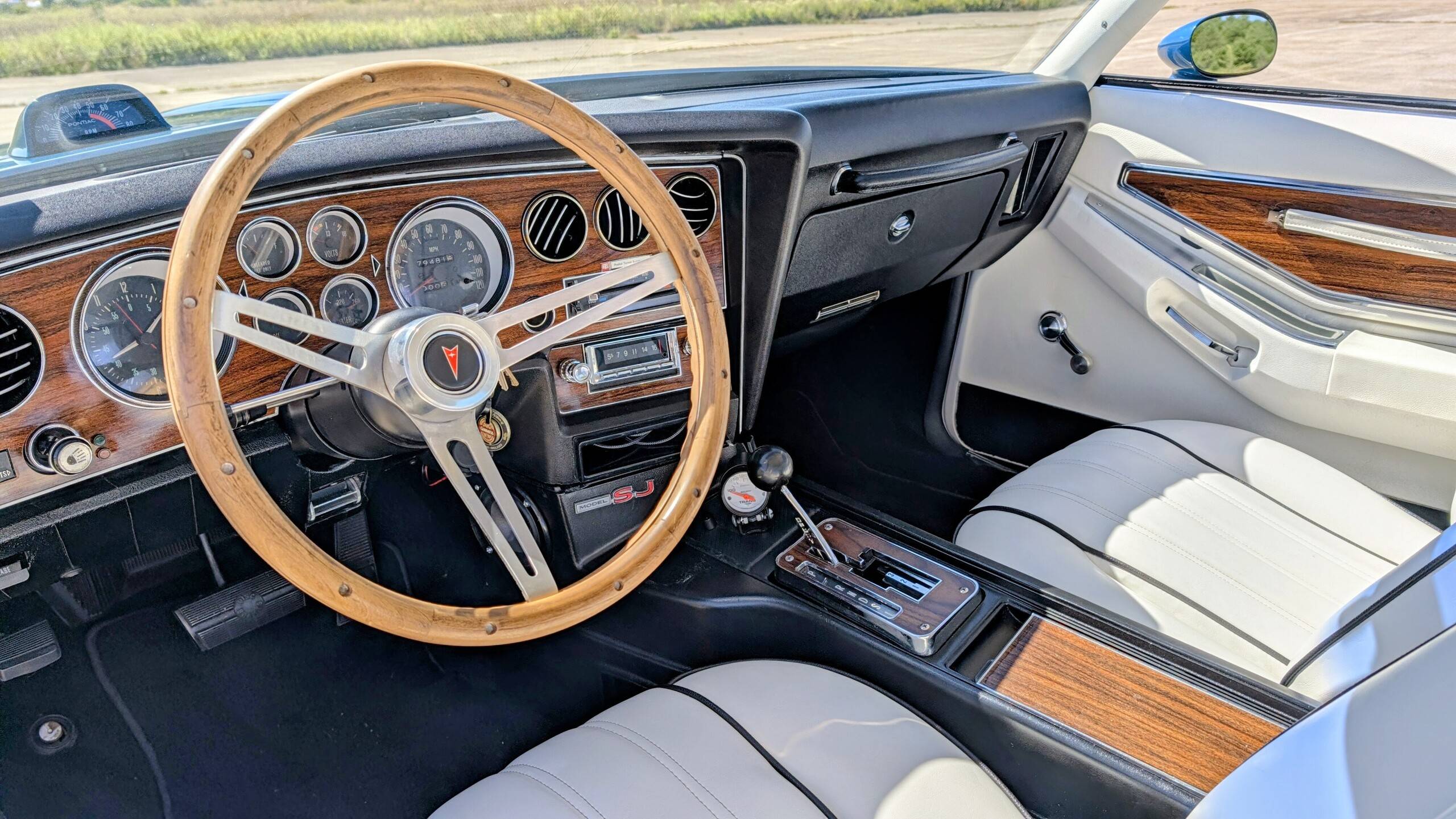 1976 Pontiac Gran Prix 33