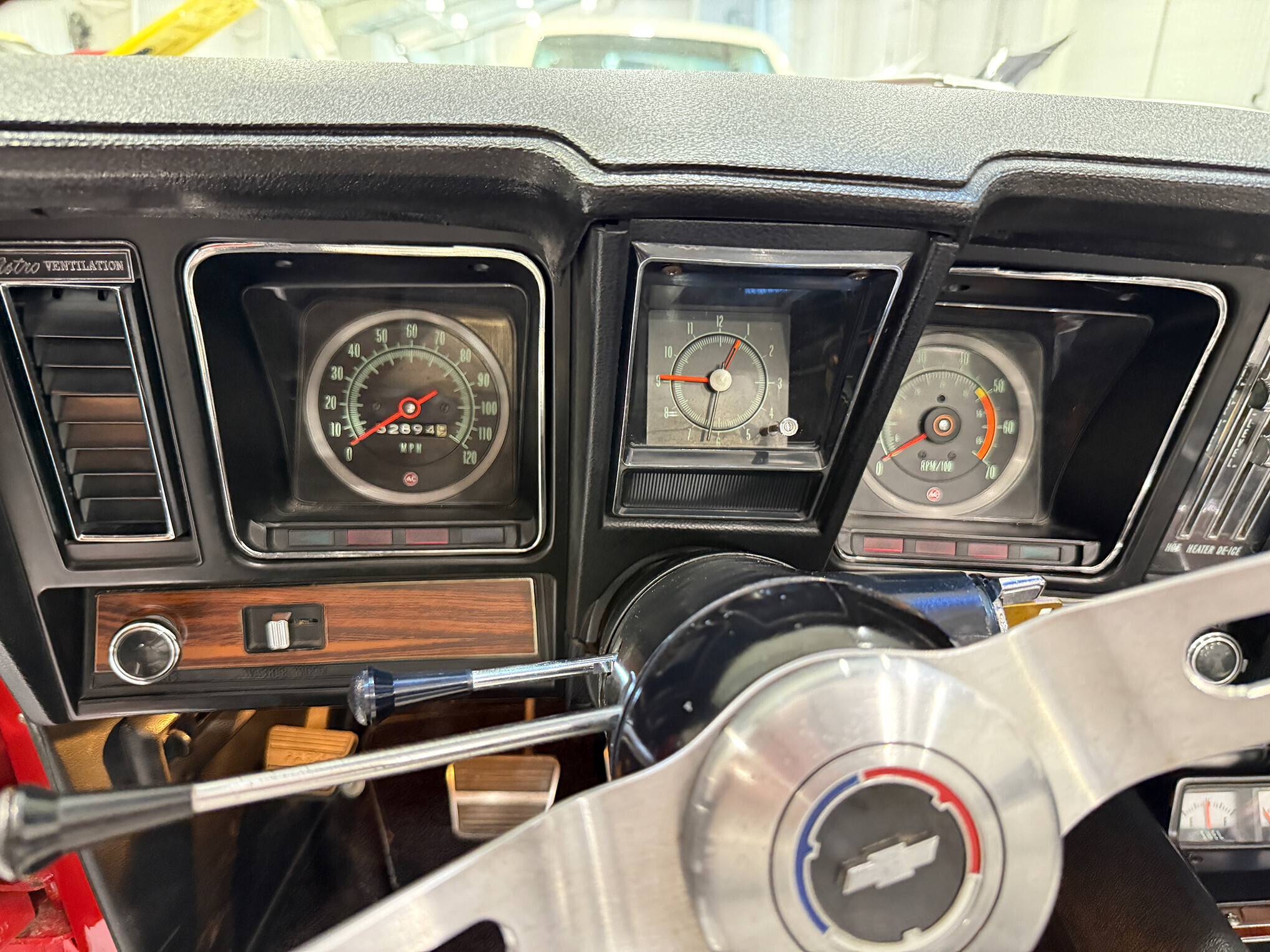 1969 Chevrolet Camaro SS 25
