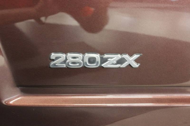 1983 Datsun 280ZX 14