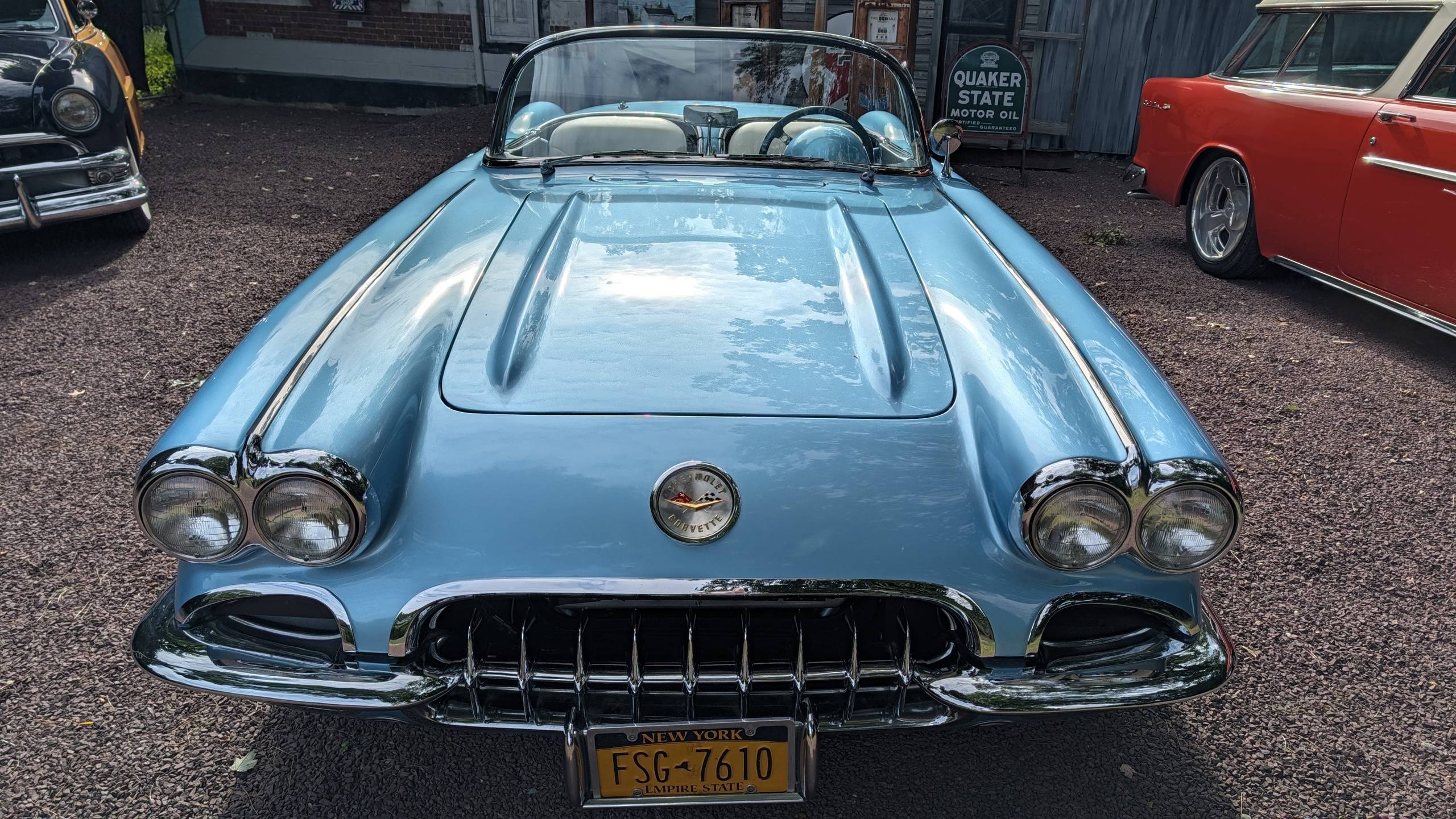 1960 Chevrolet Corvette 11