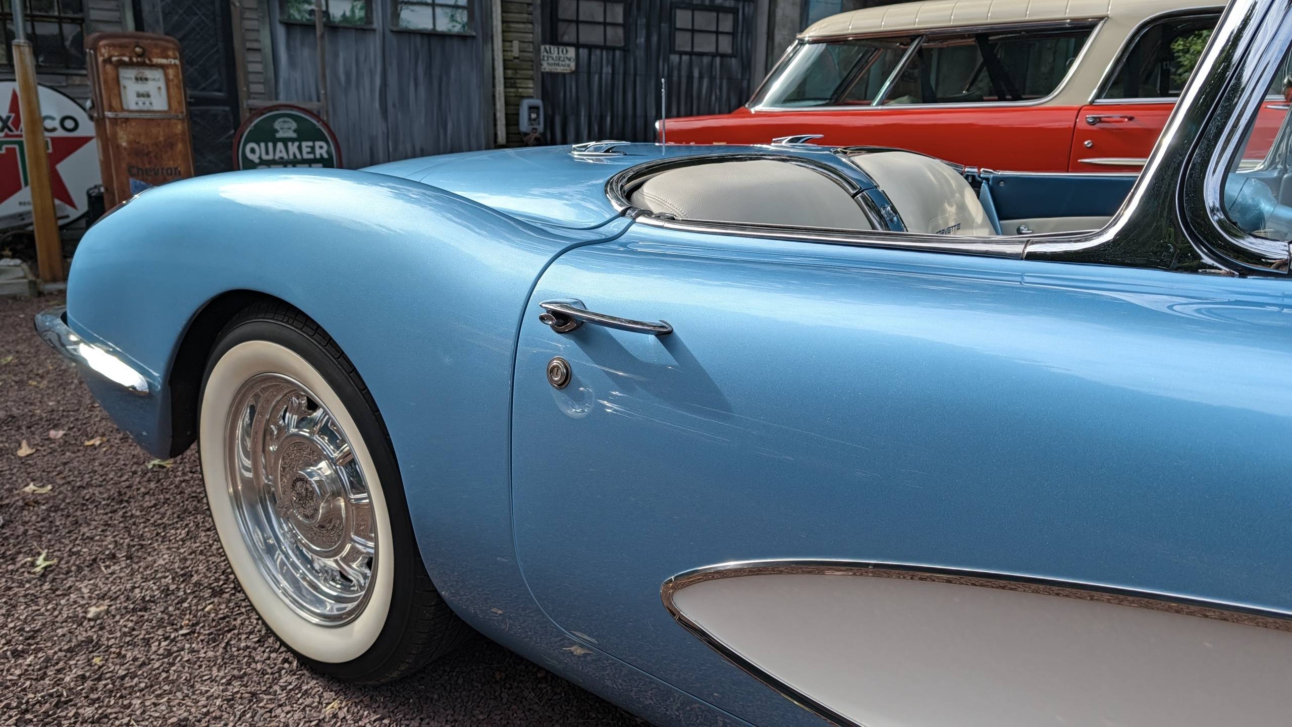 1960 Chevrolet Corvette 14