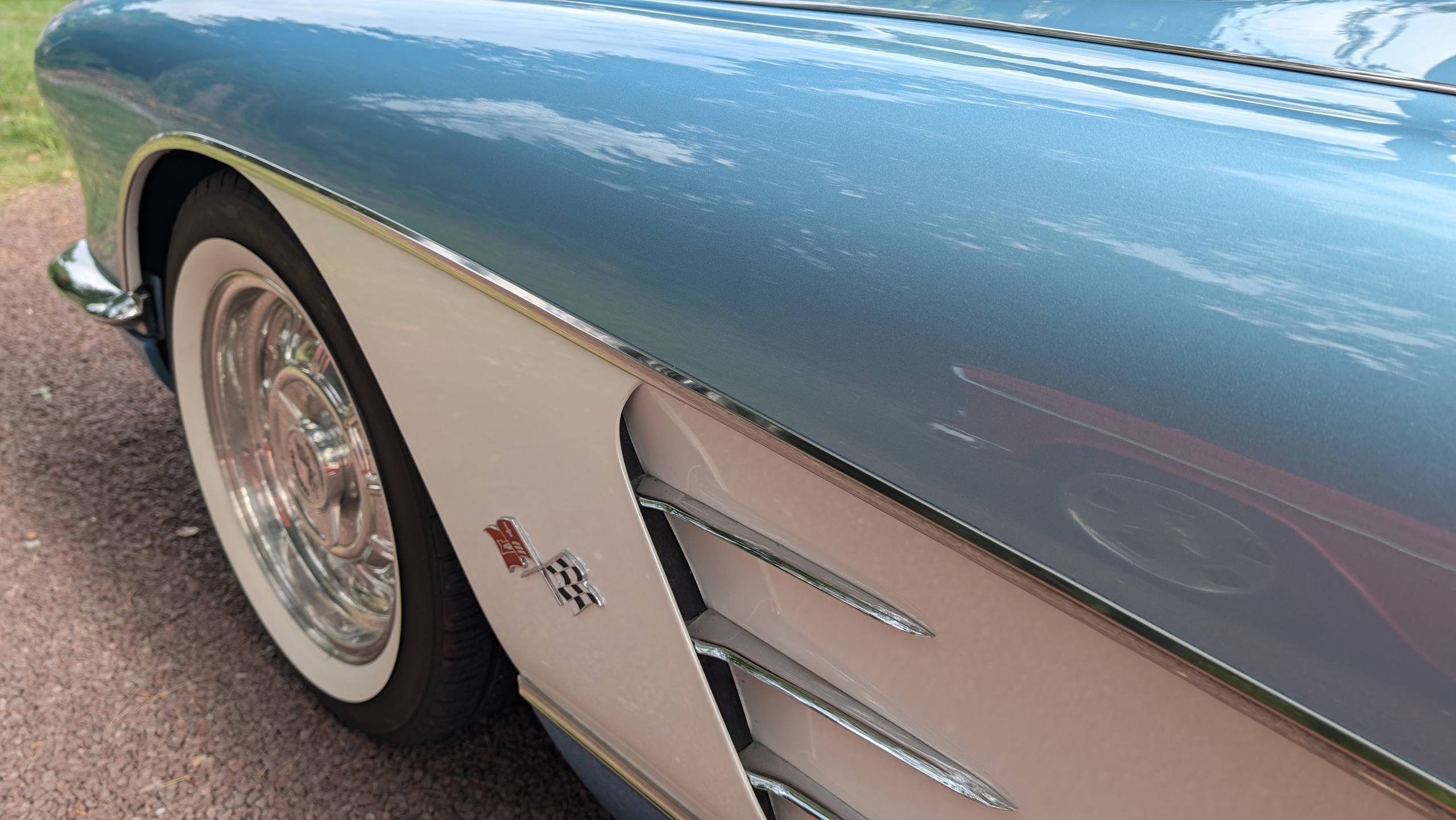 1960 Chevrolet Corvette 25