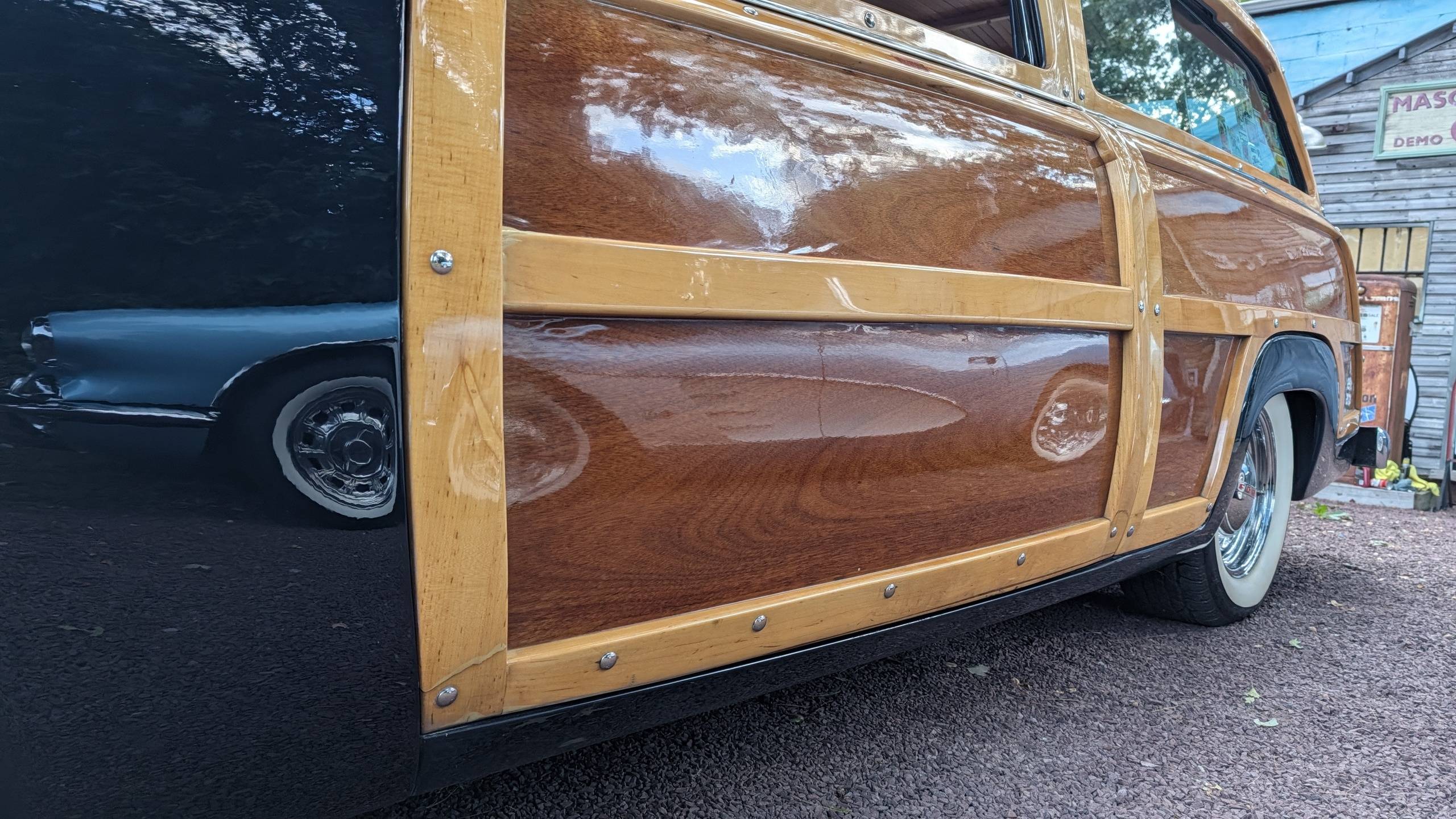 1950 Ford Country Squire 28