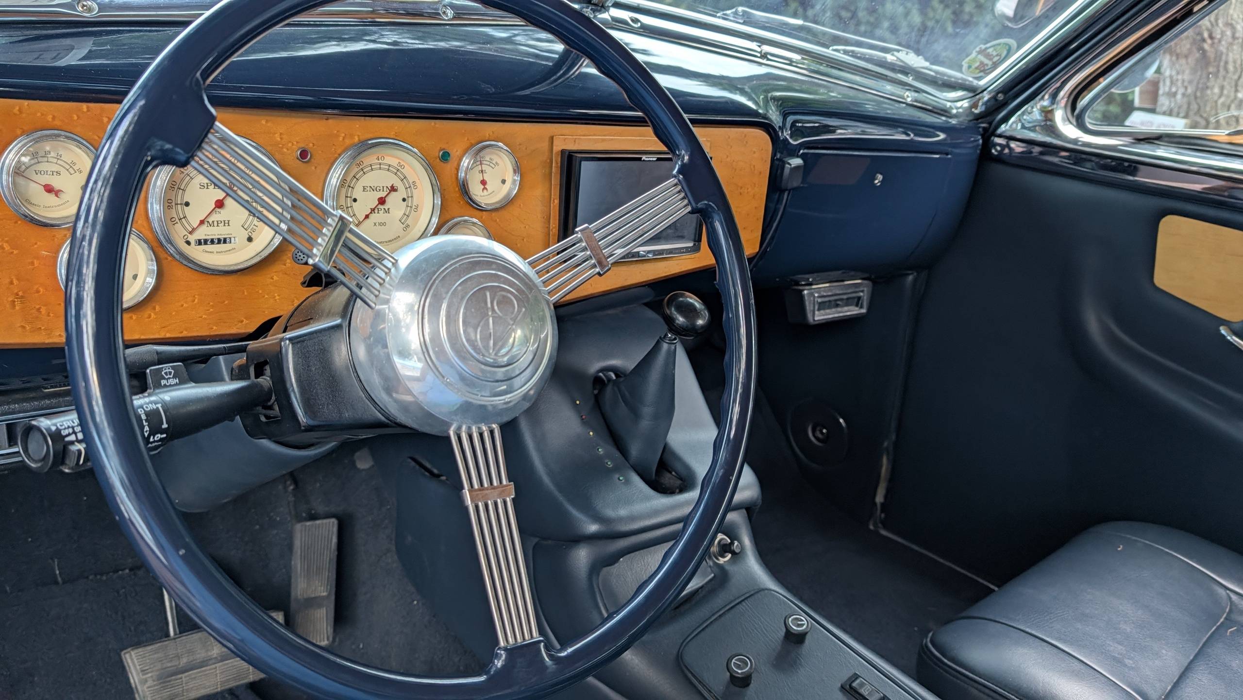 1950 Ford Country Squire 38