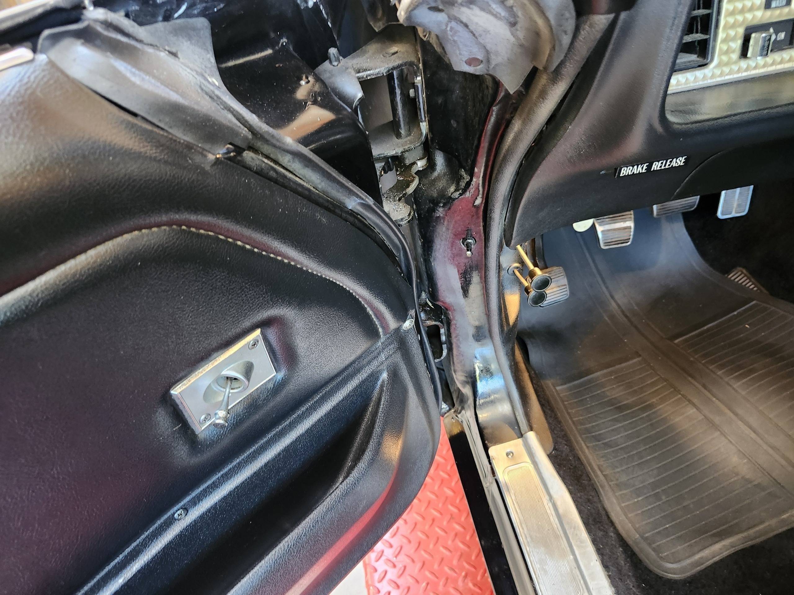 1976 Pontiac Trans Am 37