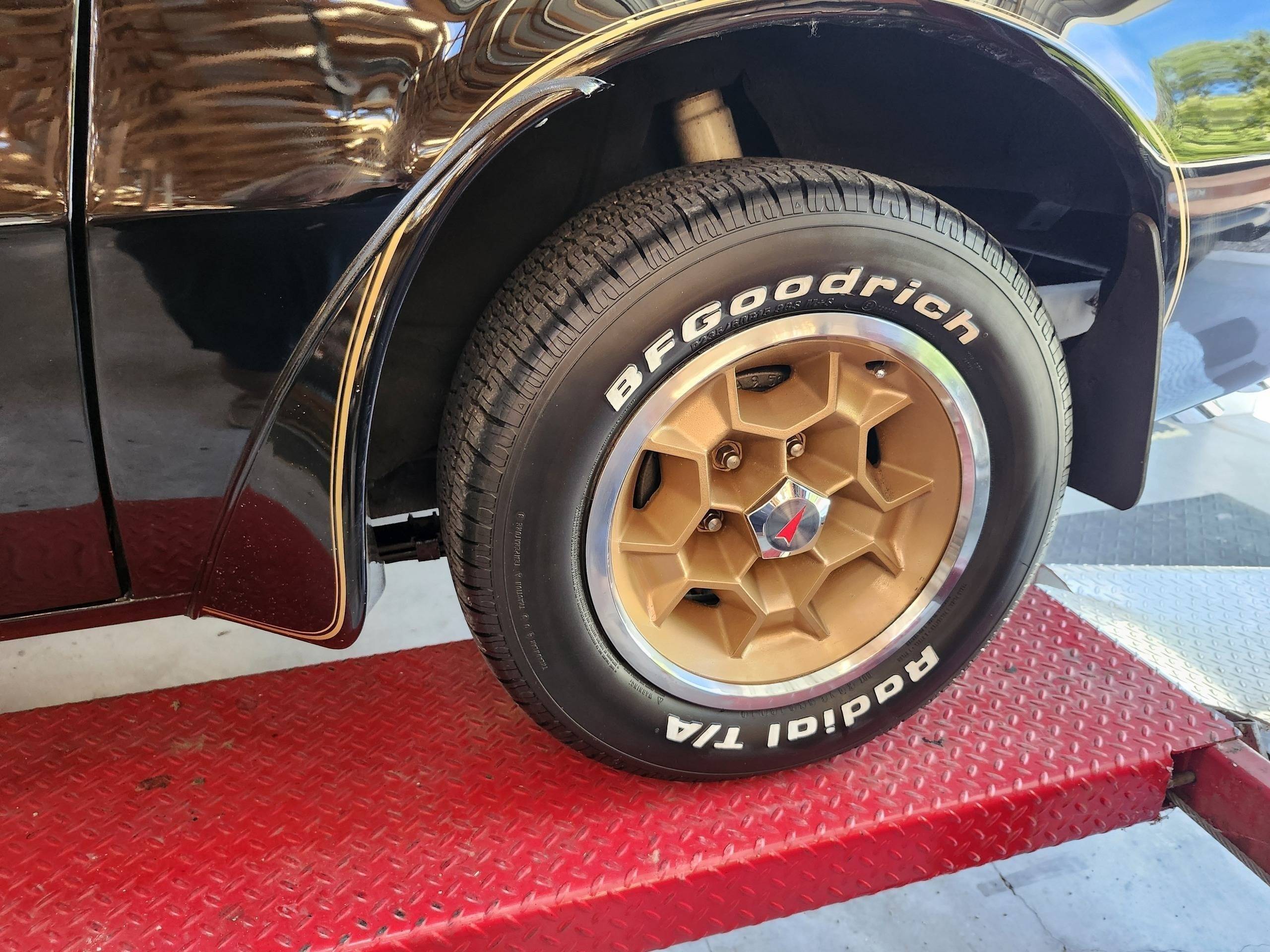 1976 Pontiac Trans Am 89