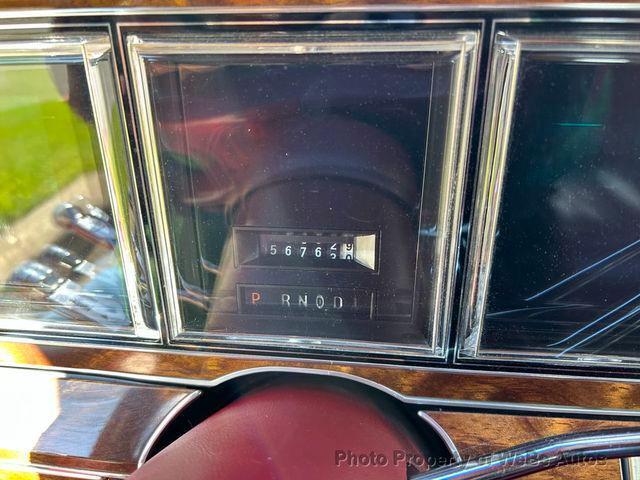 1984 Lincoln Town Car 16