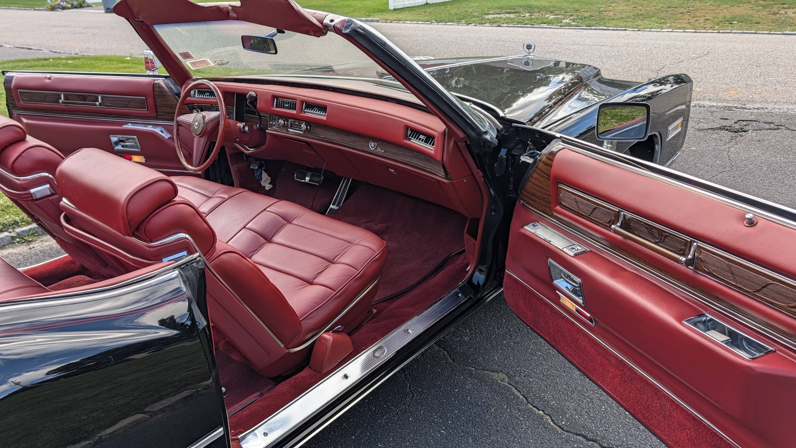 1976 Cadillac Eldorado 75