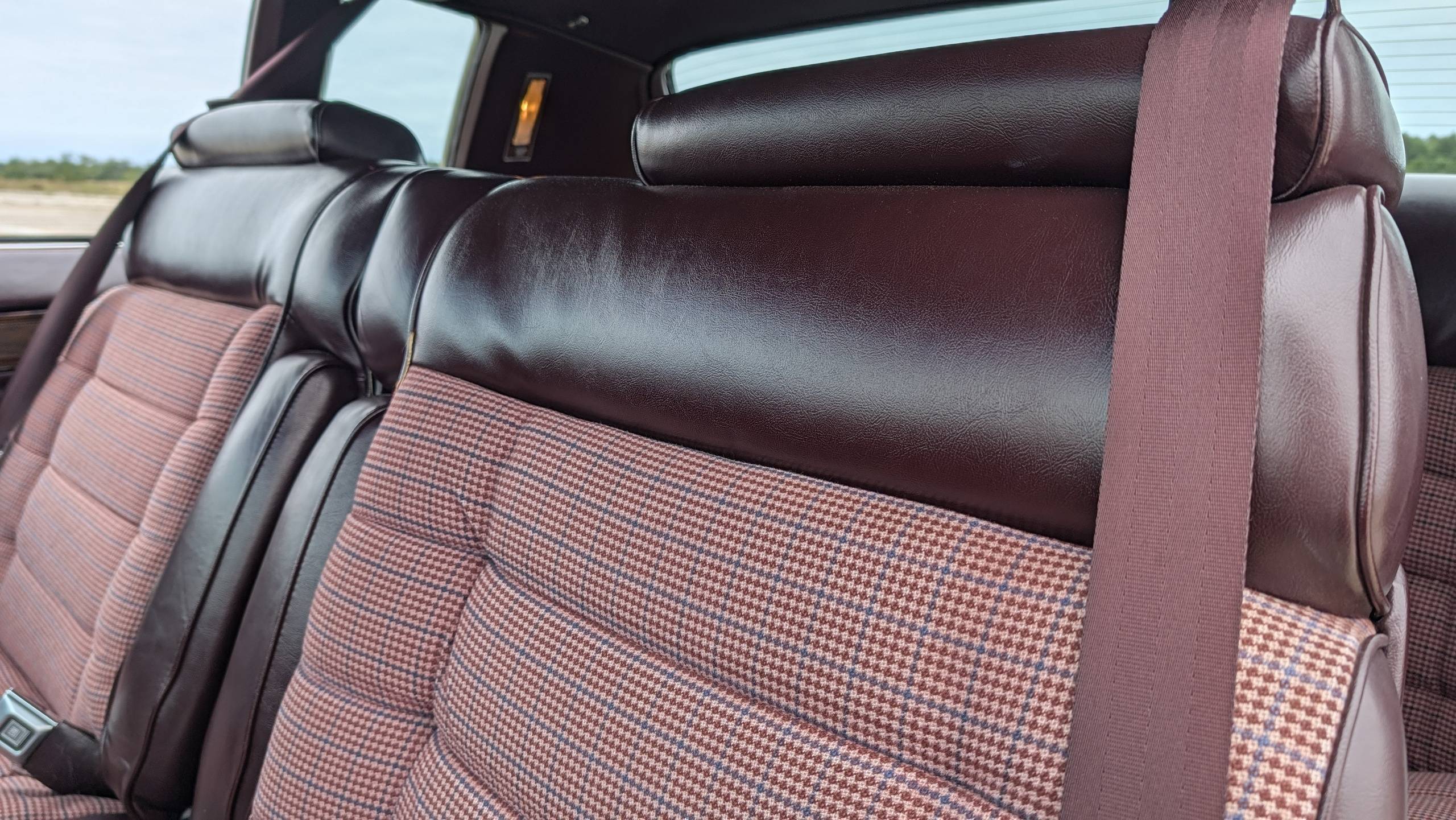 1977 Cadillac Eldorado 61