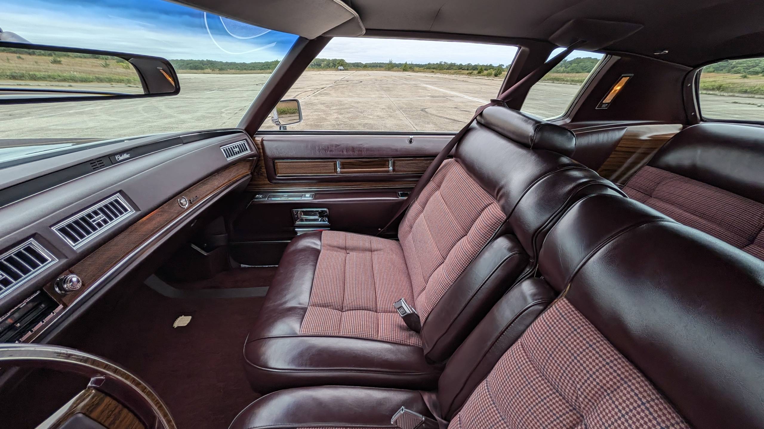 1977 Cadillac Eldorado 74