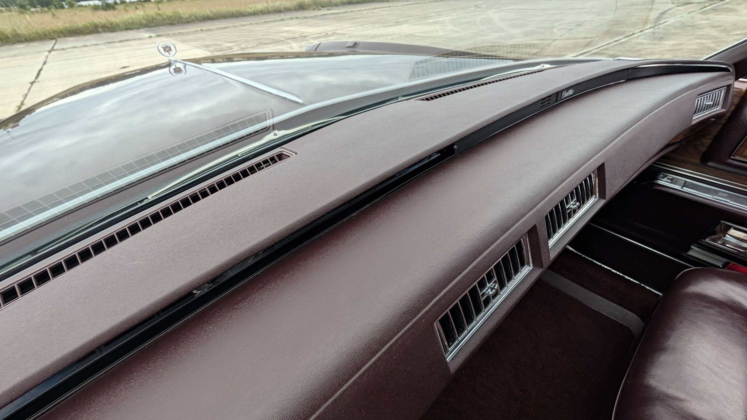 1977 Cadillac Eldorado 76