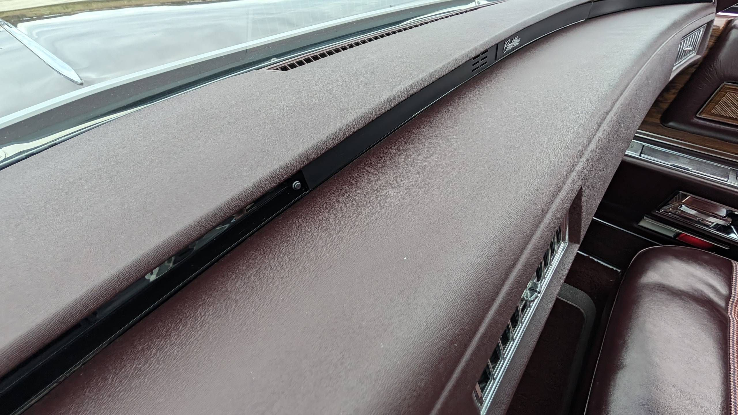 1977 Cadillac Eldorado 77