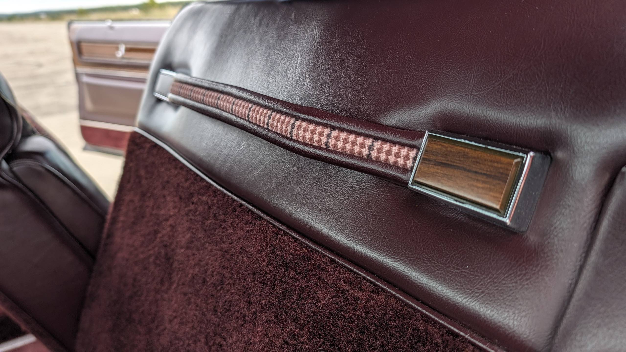1977 Cadillac Eldorado 95