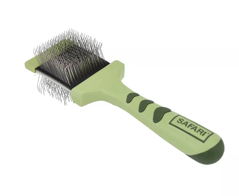 Y97001 - Brosse deux côtés à étrilles souples pour petits animaux - Safari