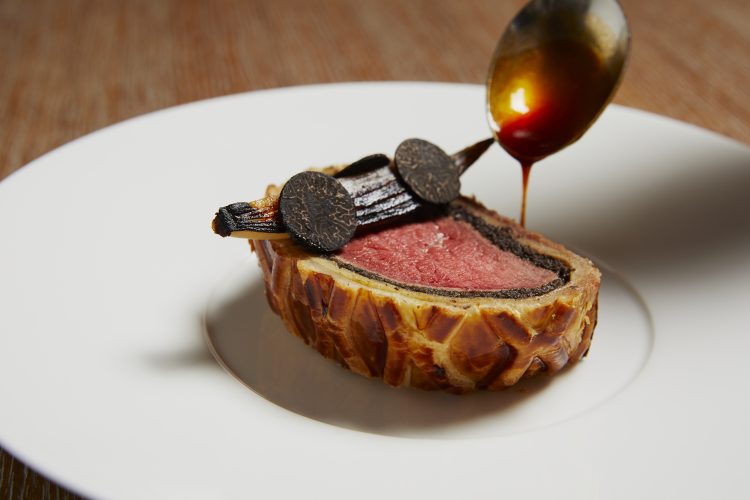 The Grill at The Dorchester-Beef Wellington-slice-highres2