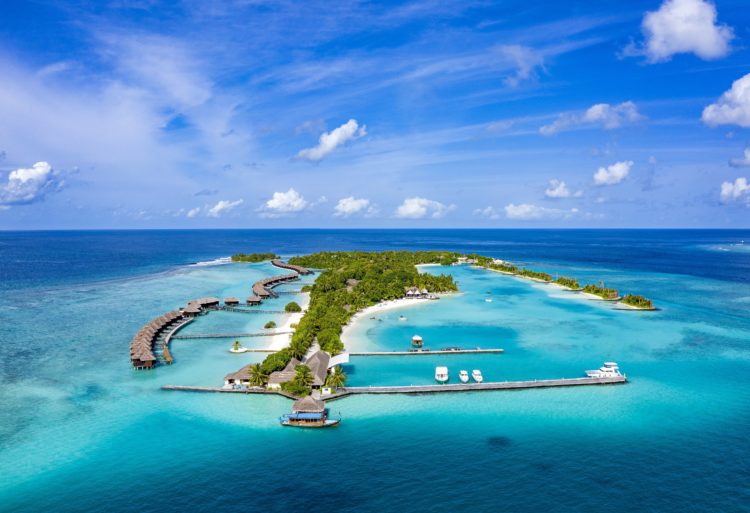 Sheraton Maldives Resort: Sustainable Luxury Travel - The Arcadia Online