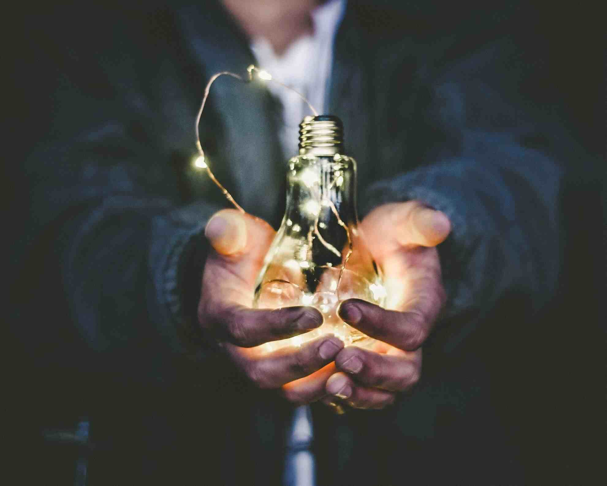 Electrician in Oracle