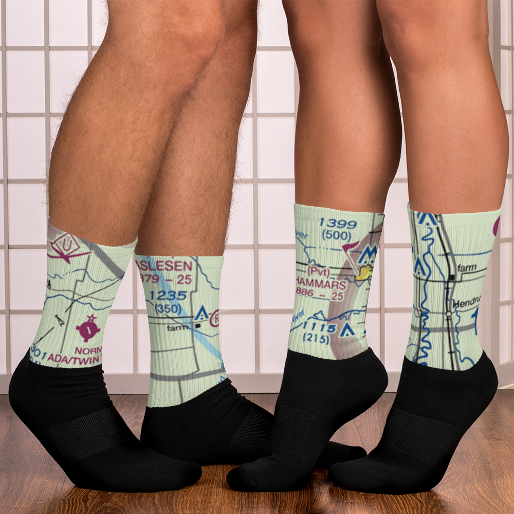 Hammars Farm Airport (MN01) VFR Sectional Socks 